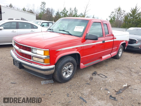 1998 Chevrolet Silverado 1500 with VIN 2GBEC19R1W1179817, listed as a IAAI auction lot 41724150 with 59,833 mi miles and . Bid and sale history available at DreamBid. Image 2.