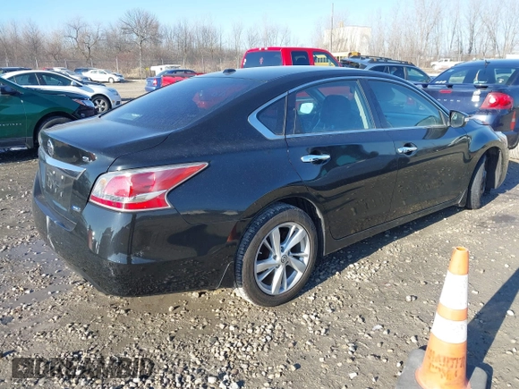 2014 Nissan Altima 2.5 S with VIN 1N4AL3AP9EC406461, listed as a IAAI auction lot 41030701 with 363,097 mi miles. Bid and sale history available at carsss.com. Image 4.