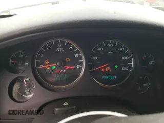 2008 Chevrolet Suburban LTZ with VIN 3GNFK16378G269056, listed as a Copart auction lot 69138044 with 329,083 mi miles and Non Repairable. Bid and sale history available at carsss.com. Image 9.