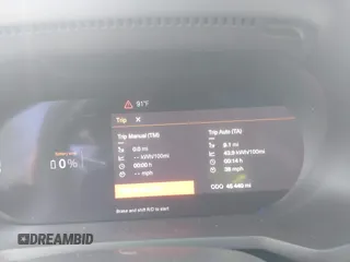 2021 Polestar 2 Launch Edition z VIN LPSED3KA9ML006538, wystawiony jako IAAI lot #42007080 z przebiegiem 45 440 mil mil oraz . Historia ofert i sprzedaży dostępna na DreamBid. Obrazek 7.