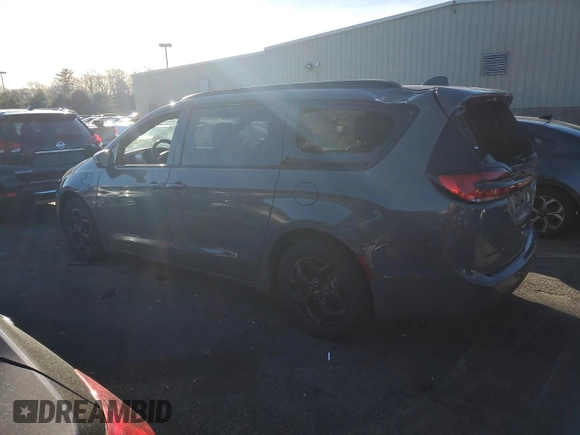 2021 Chrysler Pacifica Hybrid Limited with VIN 2C4RC1S73MR517853, listed as a Copart auction lot 88283675 with 27,900 mi miles and Salvage title. Bid and sale history available at DreamBid. Image 2.