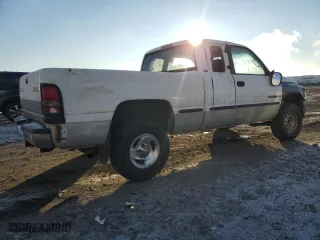 1998 Dodge Ram 1500 with VIN 3B7HF13Z1WG235500, listed as a Copart auction lot 89328325 with 173,501 mi miles and Salvage Title. Bid and sale history available at carsss.com. Image 3.