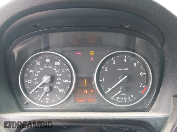 2011 BMW 3 Series 328i with VIN WBAPH7G58BNN05966, listed as a IAAI auction lot 42596914 with 166,047 mi miles and . Bid and sale history available at DreamBid. Image 7.