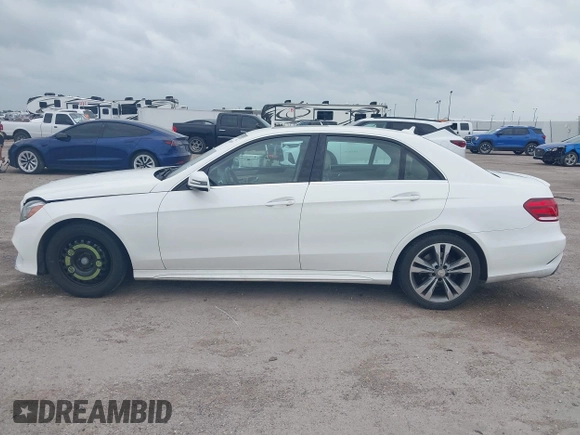 2014 Mercedes-Benz E 350 Sport with VIN WDDHF5KBXEB044358, listed as a IAAI auction lot 42048899 with 115,971 mi miles and . Bid and sale history available at DreamBid. Image 14.
