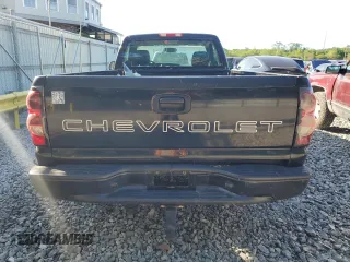 2005 Chevrolet Silverado 1500 Work Truck z VIN 1GCEC14X45Z212803, wystawiony jako Copart lot #61360135 z przebiegiem Nie podano mil oraz Czysty tytuł • Clean title. Historia ofert i sprzedaży dostępna na DreamBid. Obrazek 6.