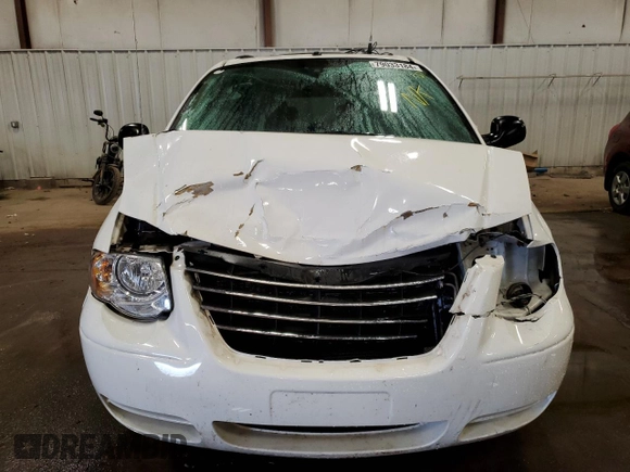 2007 Chrysler Town & Country LWB Touring with VIN 2A4GP54L37R141599, listed as a Copart auction lot 79033184 with 191,645 mi miles and Clean Title. Bid and sale history available at carsss.com. Image 5.