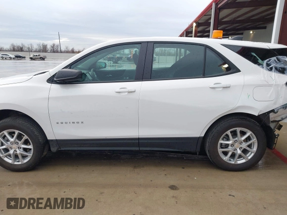 2024 Chevrolet Equinox LS with VIN 3GNAX5EG7RL282809, listed as a IAAI auction lot 41303269 with 5,291 mi miles. Bid and sale history available at carsss.com. Image 13.