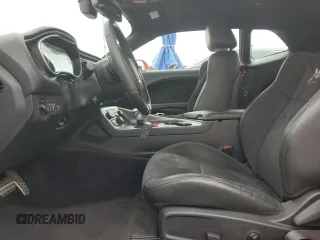 2016 Dodge Challenger R/T Scat Pack z VIN 2C3CDZFJXGH351790, wystawiony jako Copart lot #50971925 z przebiegiem 69 129 mil mil oraz Szkody całkowita. Historia ofert i sprzedaży dostępna na DreamBid. Obrazek 7.