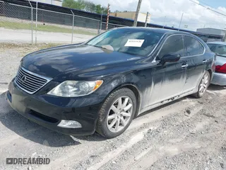 2007 Lexus LS 460 with VIN JTHBL46F975043783, listed as a IAAI auction lot 41933126 with 227,137 mi miles. Bid and sale history available at carsss.com. Image 17.