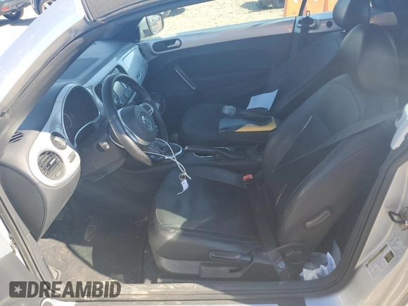 2013 Volkswagen Beetle 2.5L with VIN 3VW5P7ATXDM803952, listed as a Copart auction lot 76971934 with 211,449 mi miles and Salvage Title. Bid and sale history available at DreamBid. Image 7.