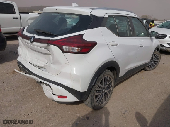 2021 Nissan Kicks SV with VIN 3N1CP5CV6ML480697, listed as a IAAI auction lot 41781662 with 83,015 mi miles. Bid and sale history available at carsss.com. Image 4.