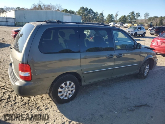 2005 Kia Sedona LX with VIN KNDUP132656738101, listed as a Copart auction lot 87332664 with 152,315 mi miles and Salvage Title. Bid and sale history available at carsss.com. Image 3.