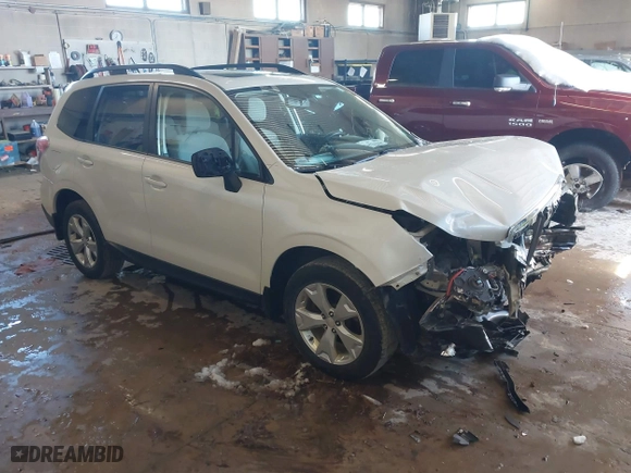 2015 Subaru Forester 2.5i Premium with VIN JF2SJADCXFH568428, listed as a IAAI auction lot 41876284 with 138,864 mi miles. Bid and sale history available at carsss.com. Image 1.