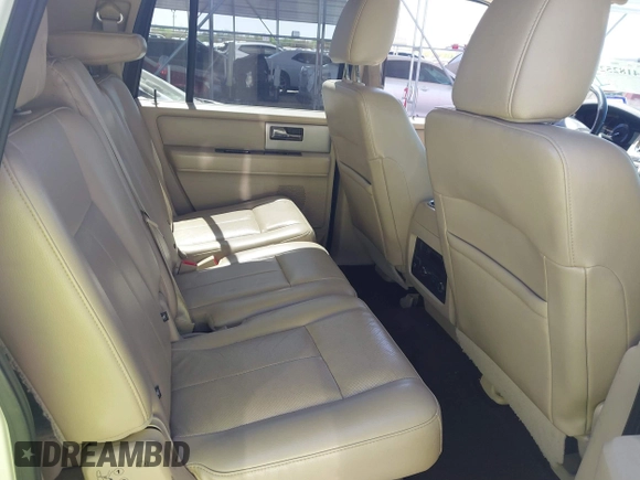 2015 Ford Expedition Max Limited with VIN 1FMJK1KT6FEF49821, listed as a IAAI auction lot 41825240 with 180,460 mi miles. Bid and sale history available at carsss.com. Image 8.