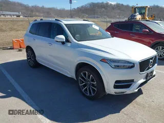 2018 Volvo XC90 Momentum with VIN YV4102PK4J1345337, listed as a IAAI auction lot 41657529 with 129,243 mi miles. Bid and sale history available at carsss.com. Image 1.