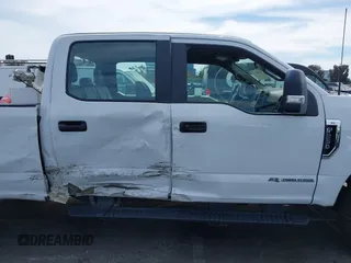 2022 Ford F-250 XL z VIN 1FT7W2BT5NEC17344, wystawiony jako IAAI lot #41756544 z przebiegiem 76 880 mil mil oraz . Historia ofert i sprzedaży dostępna na DreamBid. Obrazek 13.