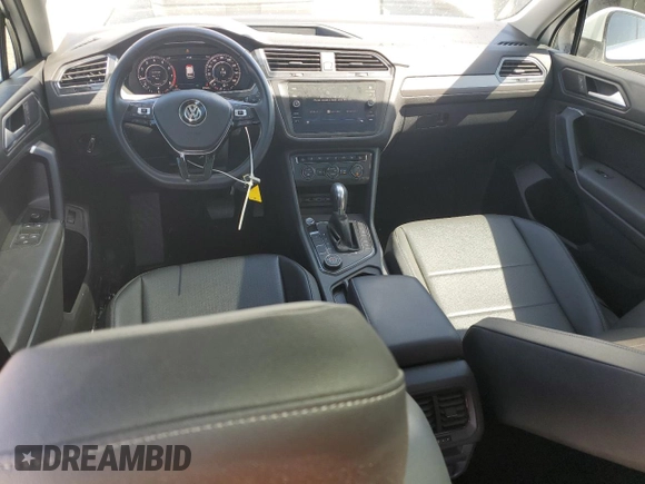 2019 Volkswagen Tiguan SE with VIN 3VV2B7AX5KM009947, listed as a Copart auction lot 54951455 with 90,569 mi miles and Salvage Title. Bid and sale history available at DreamBid. Image 8.