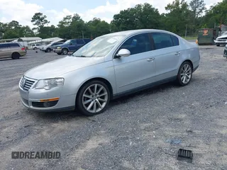 2008 Volkswagen Passat 3.6L V6 with VIN WVWCU73C38P013053, listed as a IAAI auction lot 42702868 with Not provided miles and . Bid and sale history available at DreamBid. Image 2.