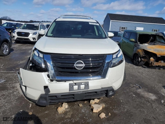 2024 Nissan Pathfinder SL with VIN 5N1DR3CD1RC204708, listed as a Copart auction lot 45427355 with 15,066 mi miles and Salvage Title. Bid and sale history available at carsss.com. Image 5.