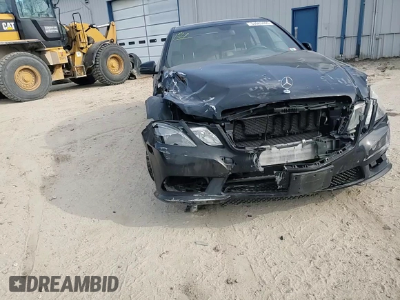 2011 Mercedes-Benz E 350 Luxury with VIN WDDHF8HBXBA452949, listed as a Copart auction lot 53083405 with 147,509 mi miles and Salvage title. Bid and sale history available at DreamBid. Image 13.