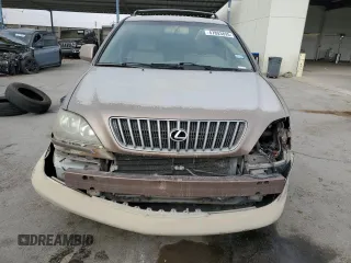 1999 Lexus RX 300 Luxury SUV with VIN JT6HF10U3X0019931, listed as a Copart auction lot 47893895 with 235,388 mi miles and Salvage Title. Bid and sale history available at carsss.com. Image 5.