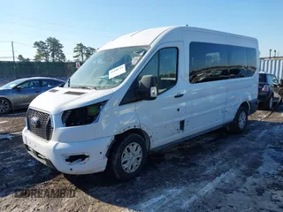 2024 Ford Transit Passenger XL with VIN 1FBAX2C85RKA16018, listed as a IAAI auction lot 41400715 with 13,842 mi miles. Bid and sale history available at carsss.com. Image 22.