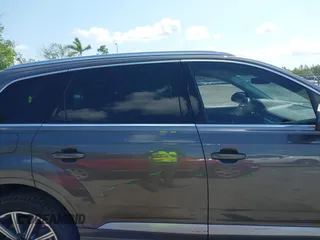 2019 Audi Q7 Premium Plus z VIN WA1LAAF70KD020498, wystawiony jako IAAI lot #41976990 z przebiegiem 91 643 mil mil oraz . Historia ofert i sprzedaży dostępna na DreamBid. Obrazek 13.