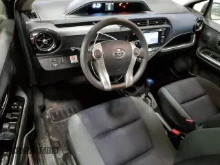 2016 Toyota Prius One with VIN JTDKDTB30G1119807, listed as a Copart auction lot 52917015 with 77,574 mi miles and Clean Title. Bid and sale history available at DreamBid. Image 8.
