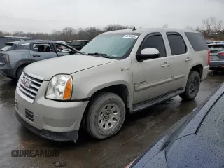 2009 GMC Yukon z VIN 1GKFK13509R102168, wystawiony jako Copart lot #46176305 z przebiegiem 274 628 mil mil oraz Czysty tytuł • Clean title. Historia ofert i sprzedaży dostępna na DreamBid. Obrazek 1.