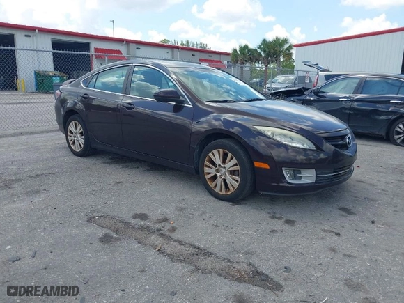 2010 Mazda Mazda6 i Touring Plus with VIN 1YVHZ8CH0A5M43224, listed as a IAAI auction lot 41929176 with 126,263 mi miles. Bid and sale history available at carsss.com. Image 1.
