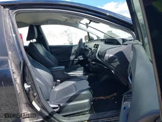 2016 Toyota Prius Four with VIN JTDKARFU8G3007050, listed as a IAAI auction lot 41876386 with 267,553 mi miles. Bid and sale history available at carsss.com. Image 5.