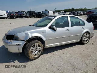 2001 Volkswagen Jetta z VIN 3VWTG69M41M180161, wystawiony jako Copart lot #68853994 z przebiegiem Nie podano mil oraz Szkoda całkowita • Salvage title. Historia ofert i sprzedaży dostępna na DreamBid. Obrazek 1.