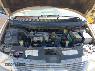 2001 Chrysler Town & Country Limited with VIN 2C8GP64L01R316795, listed as a IAAI auction lot 41756720 with 154,631 mi miles. Bid and sale history available at carsss.com. Image 10.