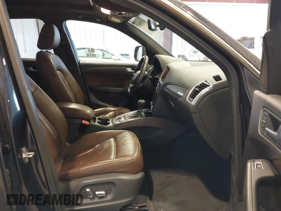 2017 Audi Q5 Premium with VIN WA1C2AFP7HA068989, listed as a IAAI auction lot 41753832 with 88,033 mi miles. Bid and sale history available at carsss.com. Image 5.