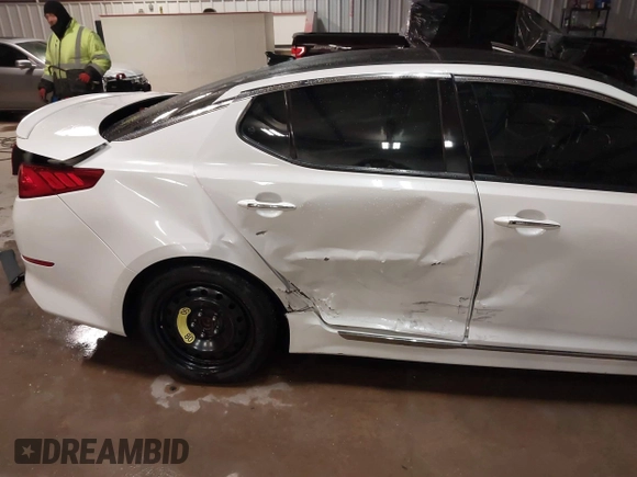 2015 Kia Optima SXL Turbo with VIN 5XXGR4A67FG395283, listed as a IAAI auction lot 41277314 with 171,473 mi miles and . Bid and sale history available at DreamBid. Image 6.
