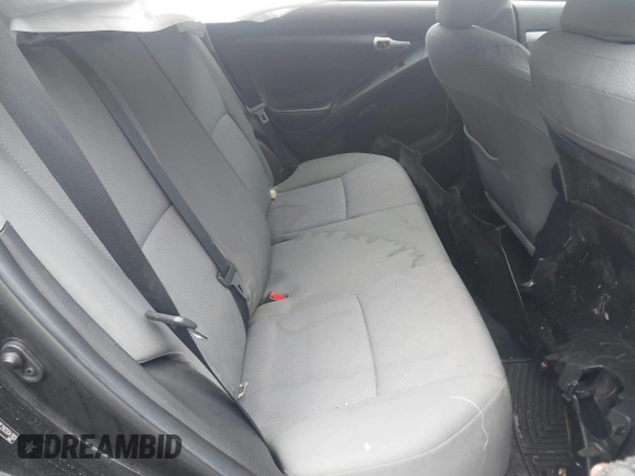 2009 Toyota Matrix S with VIN 2T1LE40E29C004183, listed as a IAAI auction lot 41698226 with 233,914 mi miles. Bid and sale history available at carsss.com. Image 8.