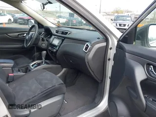 2015 Nissan Rogue SL with VIN 5N1AT2MV7FC764959, listed as a IAAI auction lot 41997813 with 37,129 mi miles and . Bid and sale history available at carsss.com. Image 5.