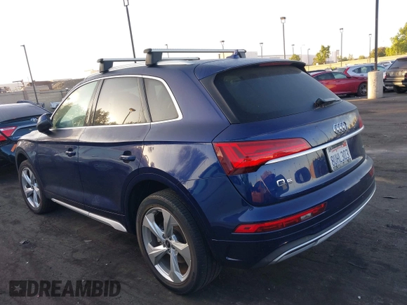 2021 Audi Q5 Premium Plus with VIN WA1BAAFY5M2015445, listed as a IAAI auction lot 42648905 with 41,312 mi miles and . Bid and sale history available at DreamBid. Image 14.