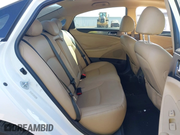 2012 Hyundai Sonata Hybrid with VIN KMHEC4A41CA054925, listed as a IAAI auction lot 42100183 with Not Provided miles and . Bid and sale history available at DreamBid. Image 8.