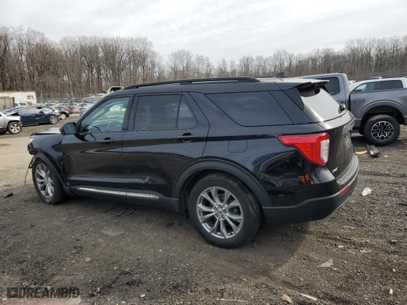 2020 Ford Explorer XLT with VIN 1FMSK8DH6LGC87031, listed as a Copart auction lot 45816945 with 68,561 mi miles and Salvage Title. Bid and sale history available at carsss.com. Image 2.