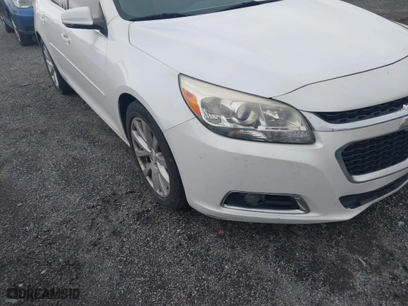 2015 Chevrolet Malibu LT with VIN 1G11D5SL5FF324119, listed as a IAAI auction lot 42041231 with 183,074 mi miles. Bid and sale history available at carsss.com. Image 6.