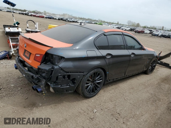2012 BMW 5 Series 535i xDrive z VIN WBAFU7C50CDU64592, wystawiony jako Copart lot #54578135 z przebiegiem 125 983 mil mil oraz Szkoda całkowita • Salvage title. Historia ofert i sprzedaży dostępna na DreamBid. Obrazek 3.