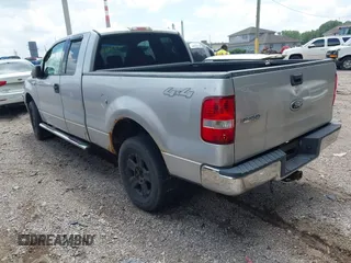 2004 Ford F-150 STX z VIN 1FTRX14W34NA93435, wystawiony jako IAAI lot #42736112 z przebiegiem Nie podano mil oraz . Historia ofert i sprzedaży dostępna na DreamBid. Obrazek 3.