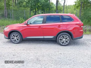 2018 Mitsubishi Outlander ES with VIN JA4AZ3A35JZ034429, listed as a IAAI auction lot 42644787 with 20,116 mi miles and . Bid and sale history available at DreamBid. Image 14.