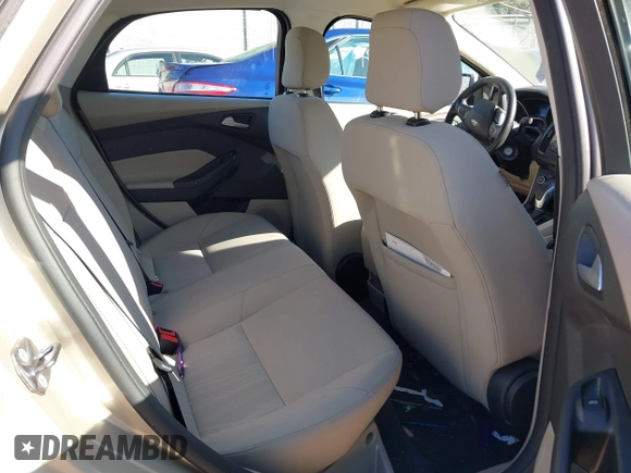 2018 Ford Focus SE with VIN 1FADP3FE8JL256698, listed as a IAAI auction lot 41757179 with 118,498 mi miles. Bid and sale history available at carsss.com. Image 8.