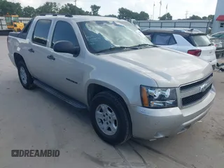 2007 Chevrolet Avalanche LTZ with VIN 3GNEC12057G137514, listed as a IAAI auction lot 42508965 with 185,295 mi miles and . Bid and sale history available at DreamBid. Image 1.