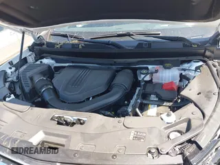 2025 Chevrolet Traverse FWD LT with VIN 1GNERGRS7SJ144304, listed as a IAAI auction lot 42522424 with 4,081 mi miles and . Bid and sale history available at DreamBid. Image 10.