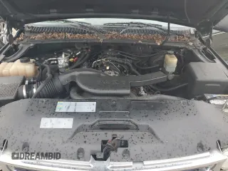 2002 Chevrolet Suburban LT with VIN 1GNFK16Z22J130446, listed as a Copart auction lot 70923804 with 316,258 mi miles and Clean Title. Bid and sale history available at carsss.com. Image 12.