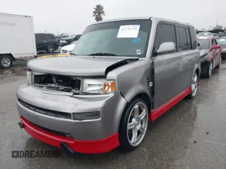 2005 Scion xB z VIN JTLKT324250181812, wystawiony jako IAAI lot #41738739 z przebiegiem 177 951 mil mil oraz . Historia ofert i sprzedaży dostępna na DreamBid. Obrazek 2.