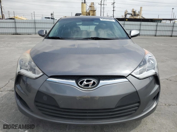 2016 Hyundai Veloster with VIN KMHTC6AD5GU285088, listed as a Copart auction lot 54595305 with 115,885 mi miles and Clean Title. Bid and sale history available at carsss.com. Image 5.